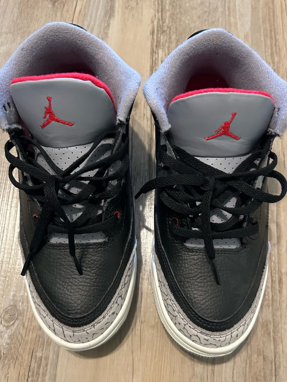 Jordan Kids Black/Gray/Red Retro Basketball Sneakers